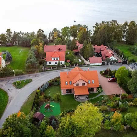 Pod Blekitnym Koniem *