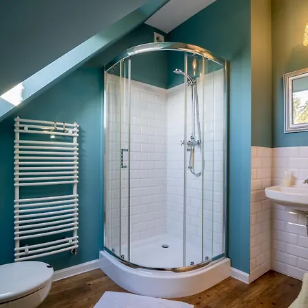 Pod Blekitnym Koniem Vila *