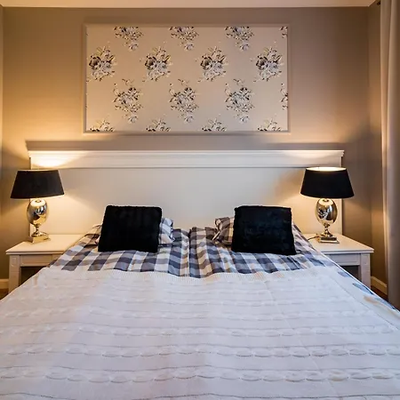 Villa Pod Blekitnym Koniem *