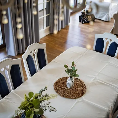 Vila Pod Blekitnym Koniem Jeziorowskie